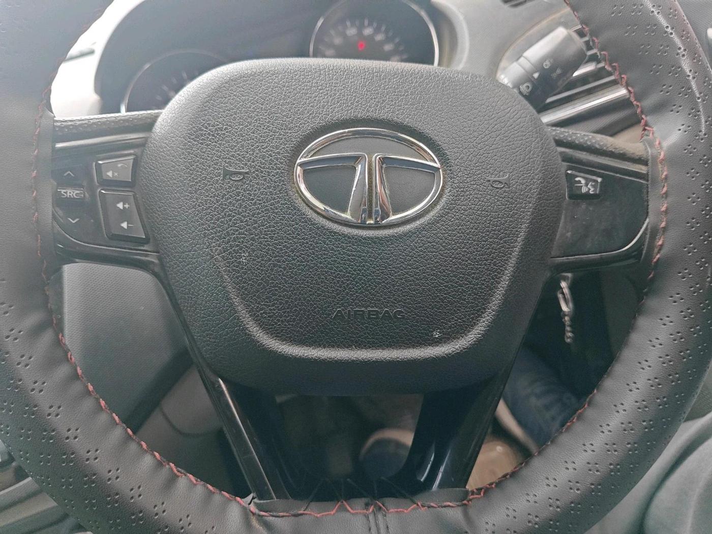 2018 Tata Tiago XZ PETROL, Petrol, Manual, 1,09,807 km, interior