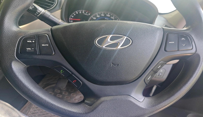 2015 Hyundai Grand i10 SPORTZ 1.2 KAPPA VTVT, Petrol, Manual, 75,550 km, interior