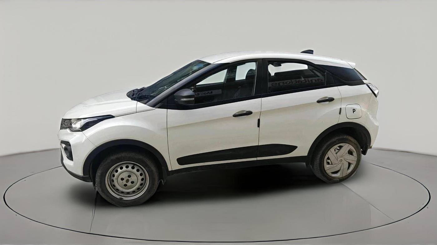 2023 Tata NEXON XE PETROL, Petrol, Manual, 24,196 km, exterior