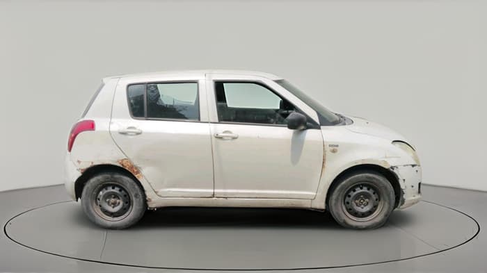 2011 Maruti Swift VDI, Diesel, Manual, 3,00,621 km, exterior