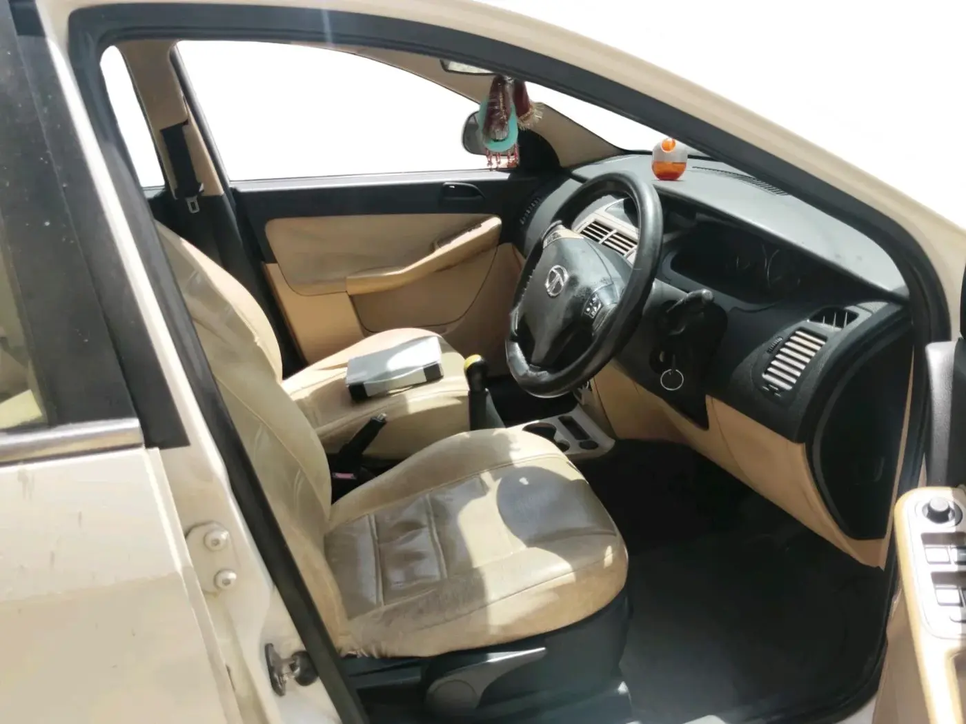 2013 Tata Indica Vista VX QUADRAJET, Diesel, Manual, 1,50,099 km, interior