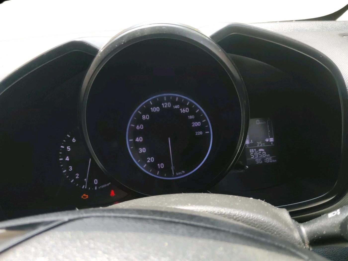 2019 Hyundai VENUE S 1.2, CNG, Manual, 96,186 km, interior