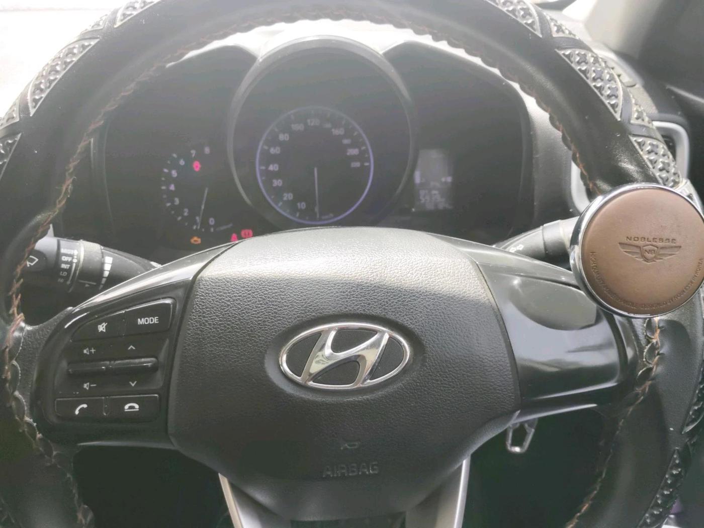 2019 Hyundai VENUE S 1.2, CNG, Manual, 96,186 km, interior