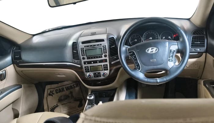 2011 Hyundai Santa Fe 2 WD, Diesel, Manual, 1,03,831 km, interior