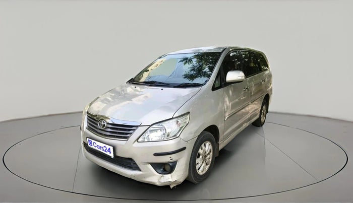 2013 Toyota Innova 2.5 VX 7 STR, Diesel, Manual, 1,61,479 km, exterior