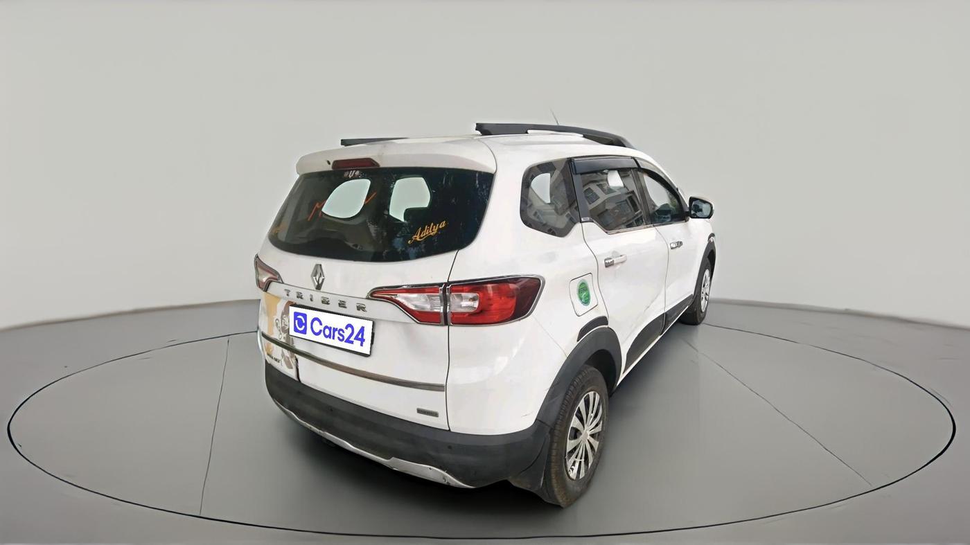 2020 Renault TRIBER RXT, Petrol, Manual, 84,638 km, exterior