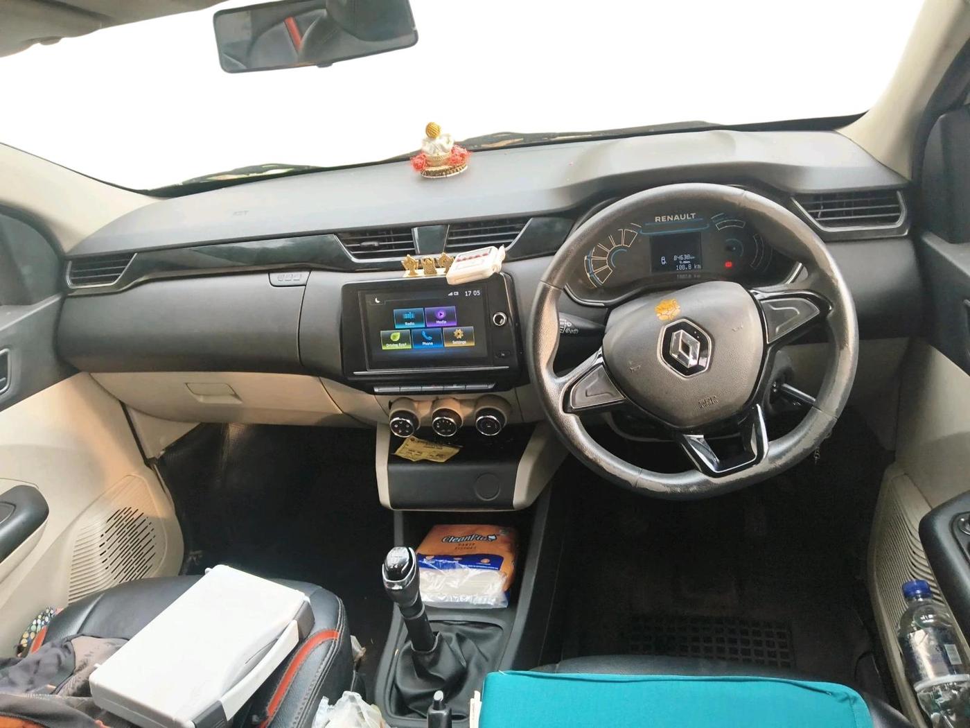 2020 Renault TRIBER RXT, Petrol, Manual, 84,638 km, interior