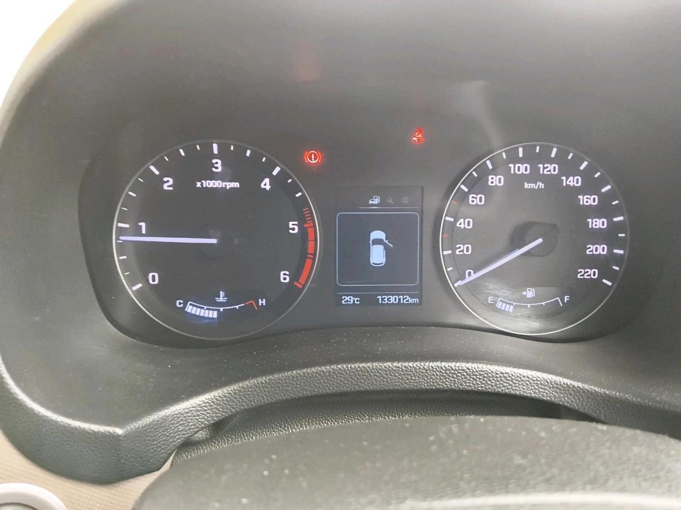 2016 Hyundai Creta SX (O) 1.6 DIESEL, Diesel, Manual, 1,33,012 km, interior