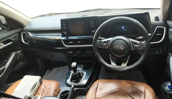 2020 KIA SELTOS HTK PLUS 1.5 DIESEL, Diesel, Manual, 1,34,088 km, interior