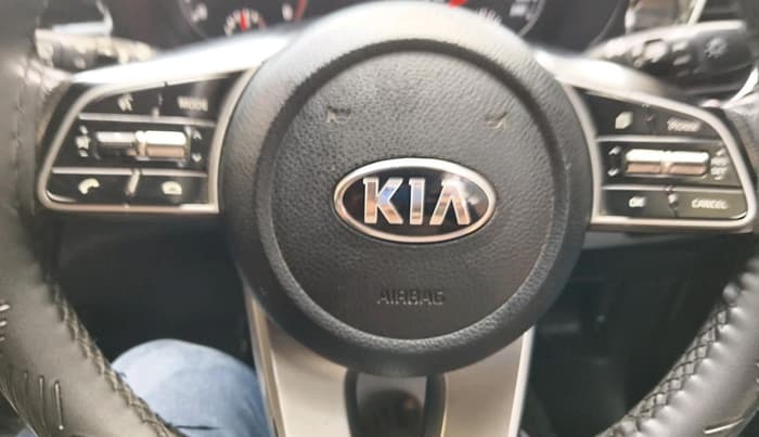 2020 KIA SELTOS HTK PLUS 1.5 DIESEL, Diesel, Manual, 1,34,088 km, interior