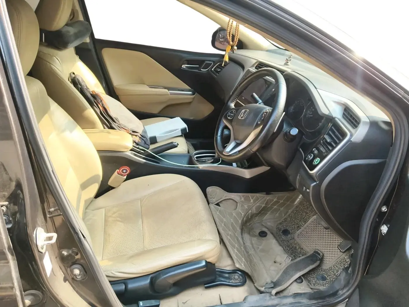 2020 Honda City 1.5L I-VTEC ZX CVT, Petrol, Automatic, 1,43,488 km, interior
