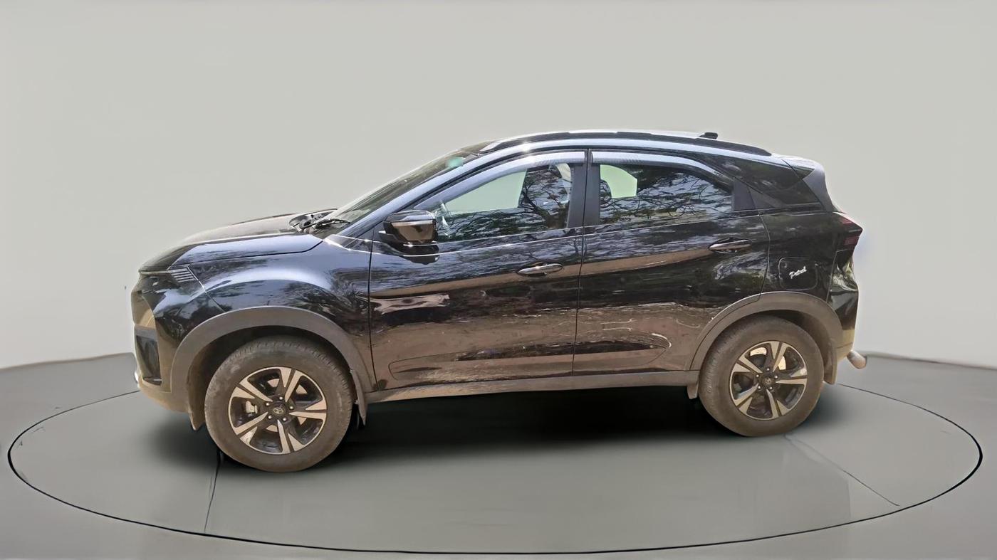 2024 Tata NEXON Creative Plus 1.2 Revotron 6AMT Dark Edition, Petrol, Manual, 10,261 km, exterior