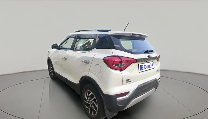 2022 Mahindra XUV300 W8 (O) 1.5 DIESEL AMT, Diesel, Automatic, 54,779 km, exterior
