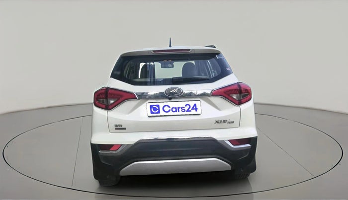 2022 Mahindra XUV300 W8 (O) 1.5 DIESEL AMT, Diesel, Automatic, 54,779 km, exterior