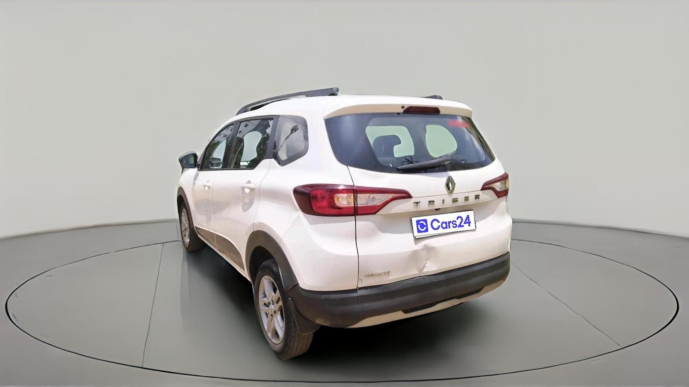2022 Renault TRIBER RXZ, Petrol, Manual, 49,951 km, exterior