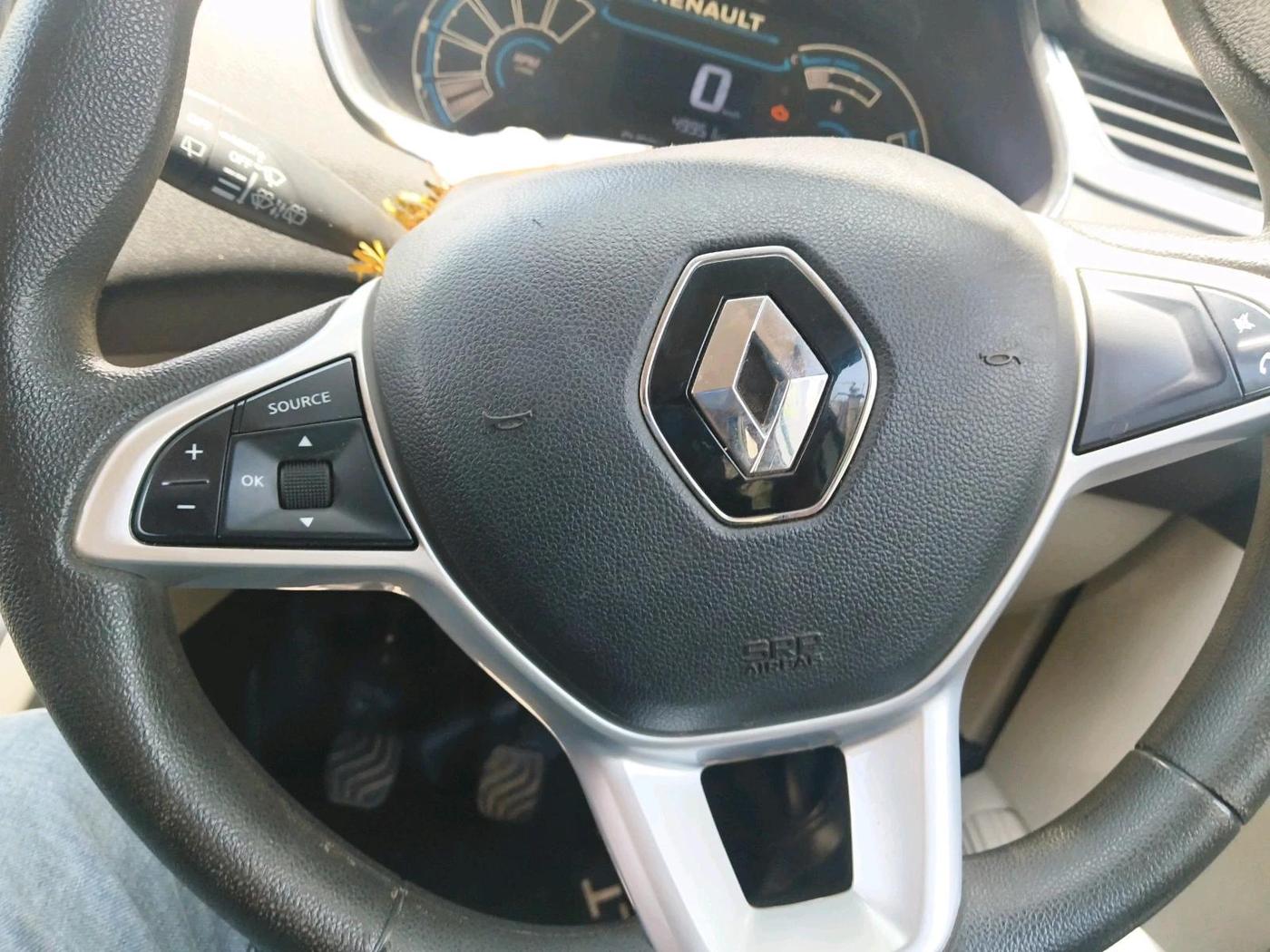 2022 Renault TRIBER RXZ, Petrol, Manual, 49,951 km, interior