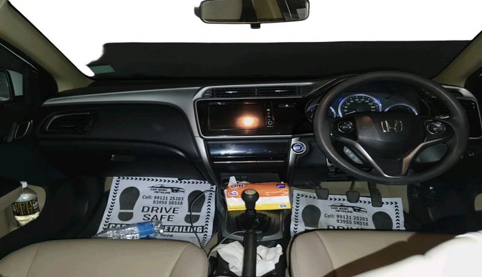 2018 Honda City 1.5L I-VTEC V MT, Petrol, Manual, 1,25,794 km, interior