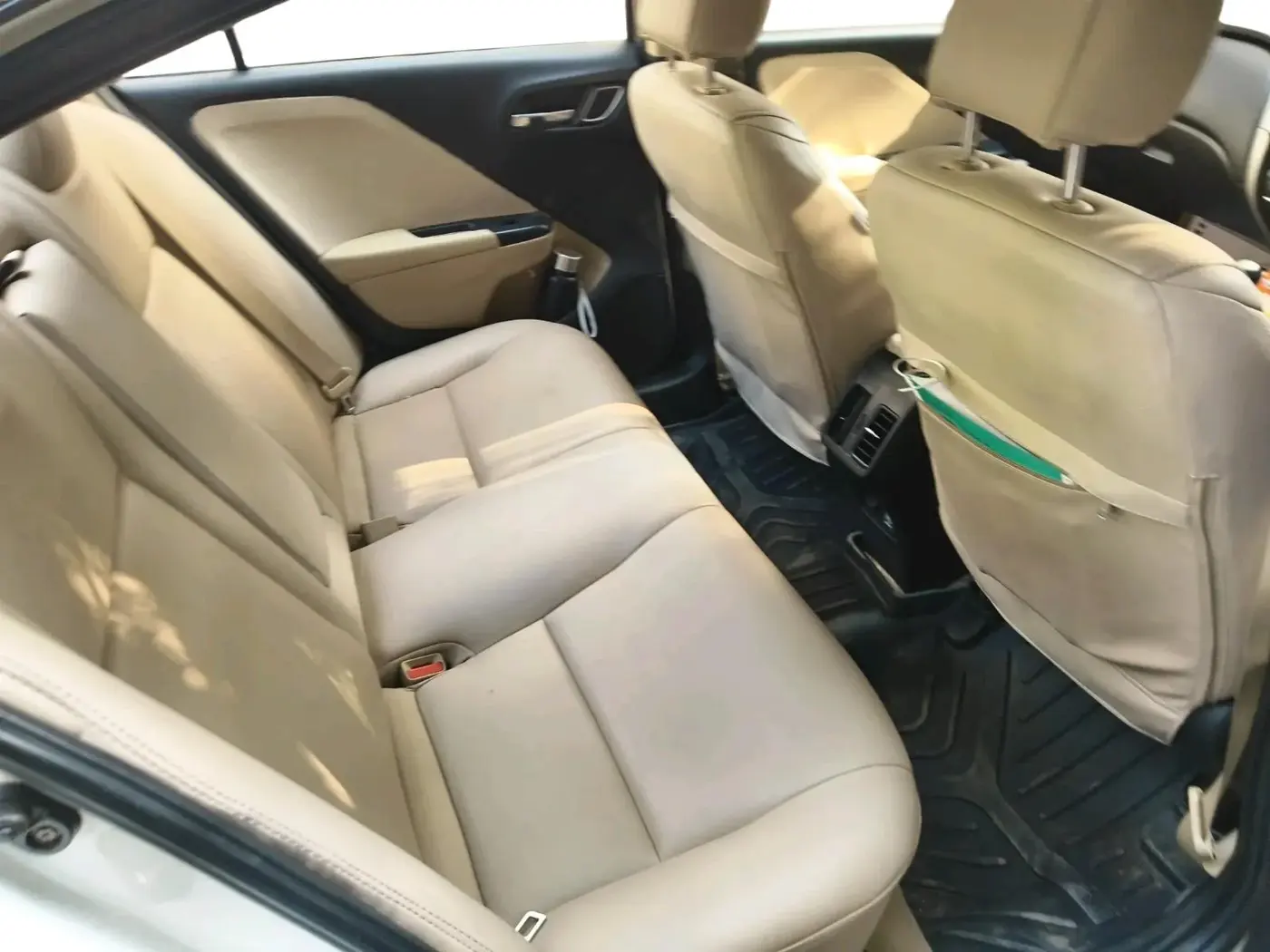 2018 Honda City 1.5L I-VTEC V MT, Petrol, Manual, 1,25,794 km, interior