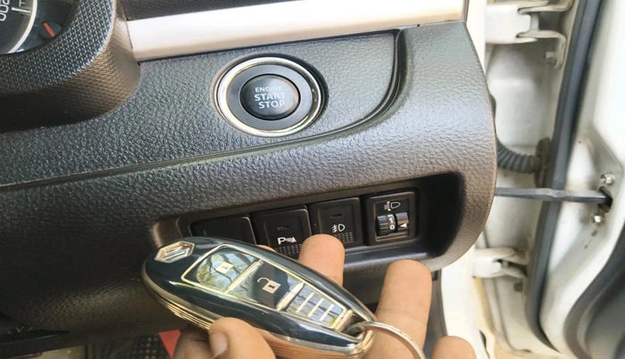 2016 Maruti Swift ZXI, Petrol, Manual, 1,45,858 km, interior