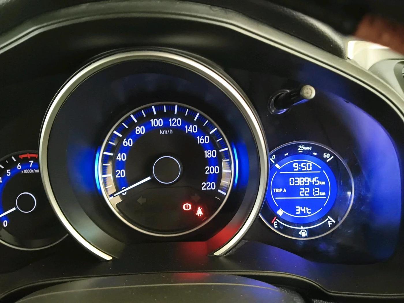 2019 Honda WR-V 1.2L I-VTEC VX MT, Petrol, Manual, 38,945 km, interior