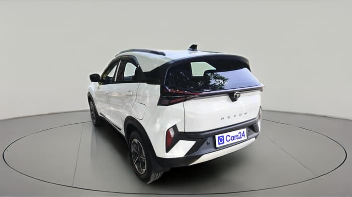2024 Tata NEXON CREATIVE + SUNROOF 1.5 DIESEL, Diesel, Manual, 80,375 km, exterior