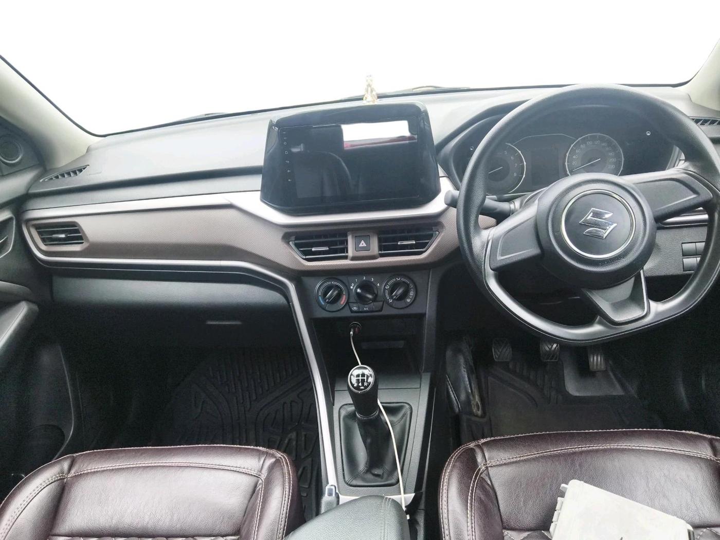 2023 Maruti BREZZA LXI S- CNG, CNG, Manual, 1,25,564 km, interior