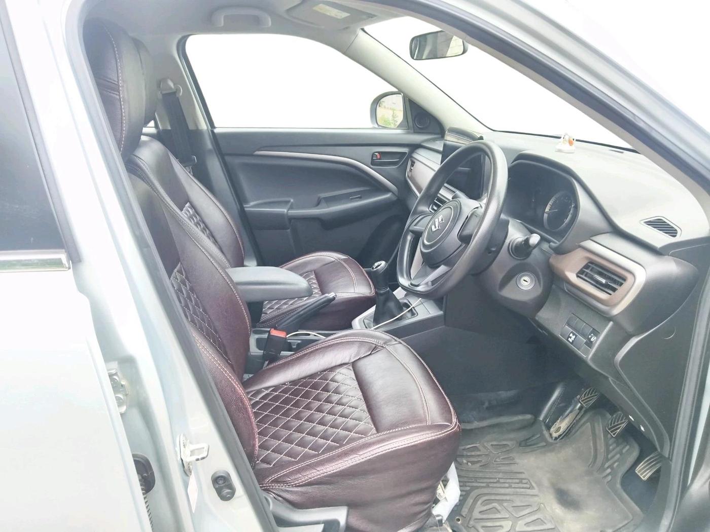 2023 Maruti BREZZA LXI S- CNG, CNG, Manual, 1,25,564 km, interior