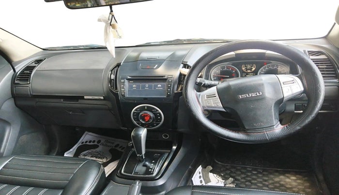 2018 ISUZU MU-X 4x2 AT, Diesel, Automatic, 1,96,536 km, interior
