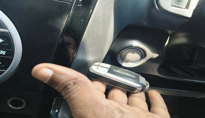 2018 ISUZU MU-X 4x2 AT, Diesel, Automatic, 1,96,536 km, interior