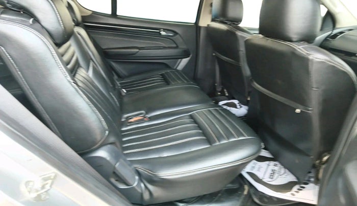 2018 ISUZU MU-X 4x2 AT, Diesel, Automatic, 1,96,536 km, interior