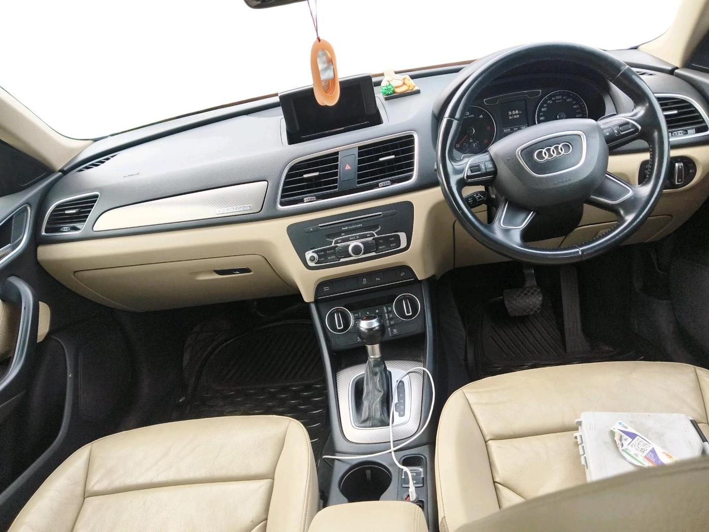 2015 Audi Q3 35 TDI Quattro, Diesel, Automatic, 85,223 km, interior