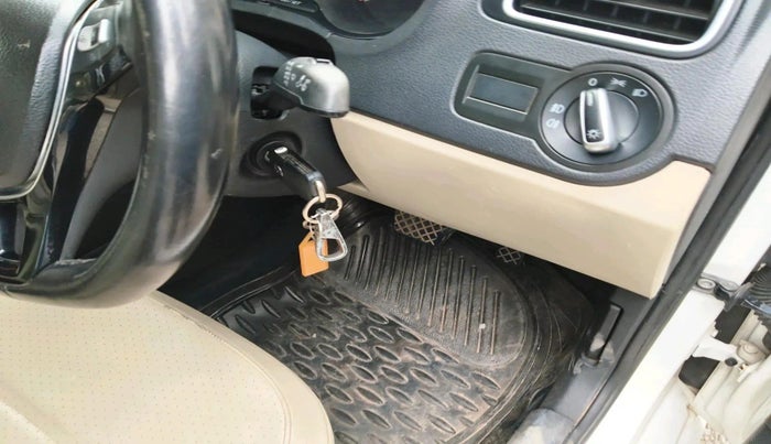 2019 Volkswagen Vento HIGHLINE PLUS 1.5 AT 16 ALLOY, Diesel, Automatic, 1,23,389 km, interior