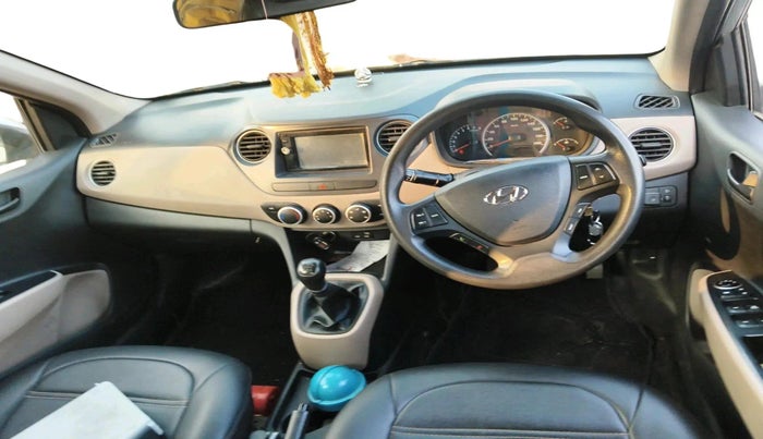 2019 Hyundai Grand i10 MAGNA 1.2 KAPPA VTVT, CNG, Manual, 82,842 km, interior