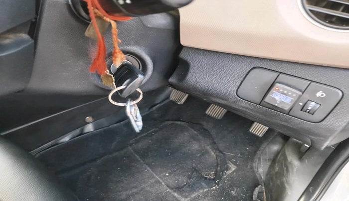 2019 Hyundai Grand i10 MAGNA 1.2 KAPPA VTVT, CNG, Manual, 82,842 km, interior