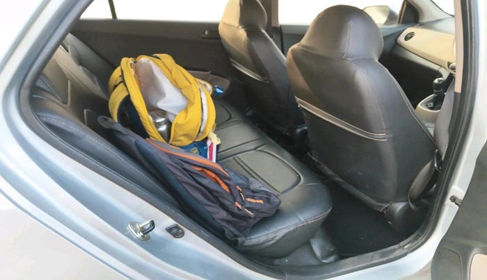 2019 Hyundai Grand i10 MAGNA 1.2 KAPPA VTVT, CNG, Manual, 82,842 km, interior