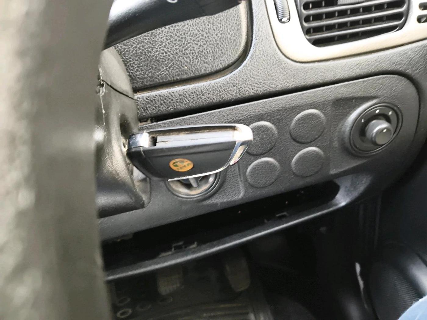 2013 Tata Indica EV2 LX, Diesel, Manual, 69,287 km, interior