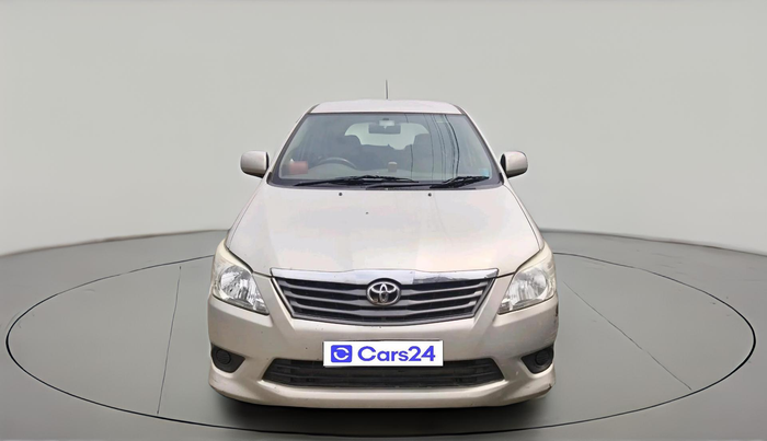 2012 Toyota Innova GX 2.5 7 STR, Diesel, Manual, 1,52,697 km, exterior