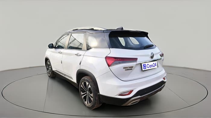 2022 MG HECTOR PLUS SHARP 2.0 DIESEL TURBO MT 6-STR DUAL TONE, Diesel, Manual, 1,52,147 km, exterior