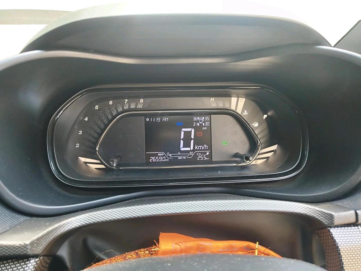 2023 Tata NEXON XZ PLUS LUX SUNROOF RED DARK DIESEL, Diesel, Manual, 26,600 km, interior