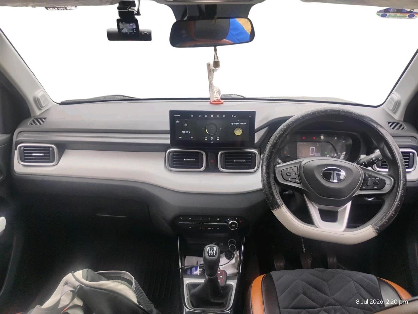 2025 Tata PUNCH Accomplished Plus (S) iCNG, CNG, Manual, 18,981 km, interior