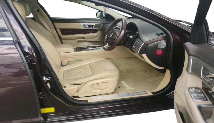 2011 Jaguar XF 3.0 DIESEL, Diesel, Automatic, 95,450 km, interior