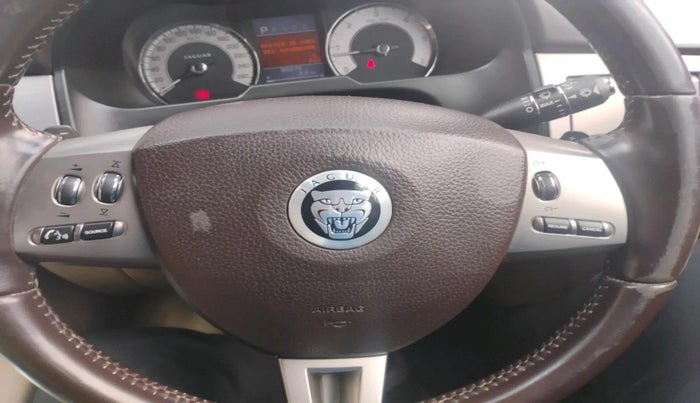 2011 Jaguar XF 3.0 DIESEL, Diesel, Automatic, 95,450 km, interior