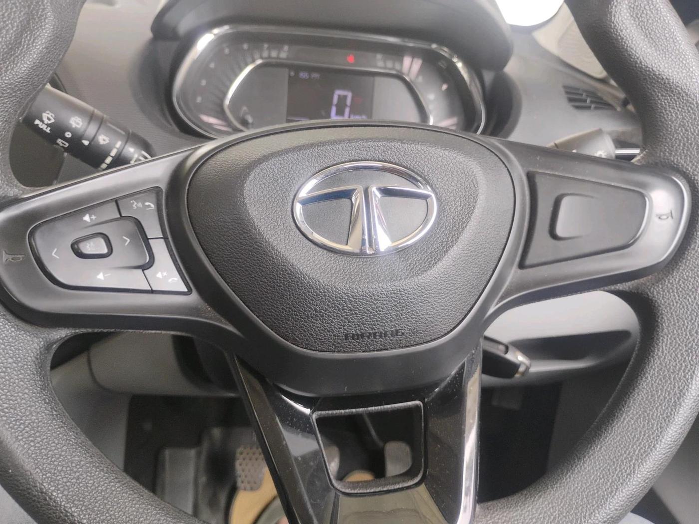 2020 Tata Tiago XZ PLUS PETROL, Petrol, Manual, 60,874 km, interior