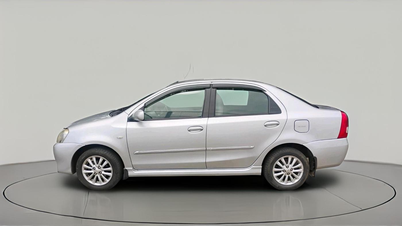 2011 Toyota Etios VX, Petrol, Manual, 1,52,951 km, exterior