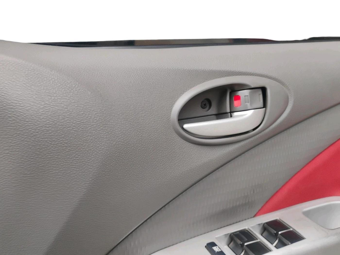 2011 Toyota Etios VX, Petrol, Manual, 1,52,951 km, interior