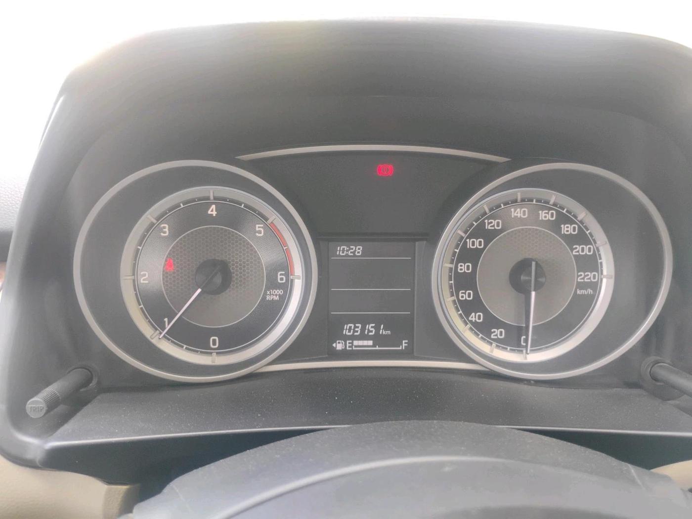2018 Maruti Dzire VDI, Diesel, Manual, 1,03,151 km, interior