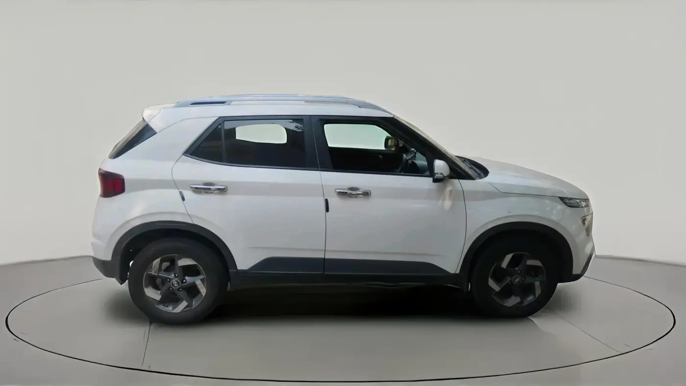 2021 Hyundai VENUE SX 1.5 (O) EXECUTIVE CRDI, Diesel, Manual, 54,306 km, exterior