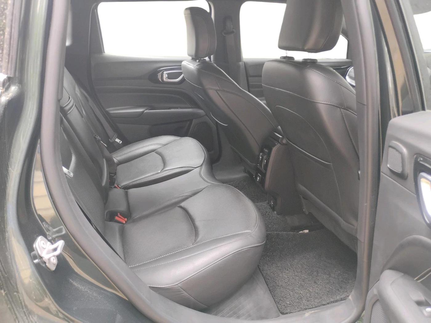 2023 Jeep Compass MODEL S (O) DIESEL 4X4 AT, Diesel, Automatic, 22,00,000 km, interior