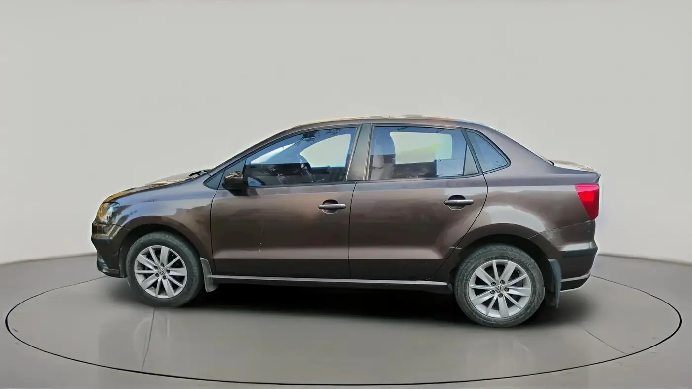 2016 Volkswagen Ameo HIGHLINE1.2L, Petrol, Manual, 41,250 km, exterior