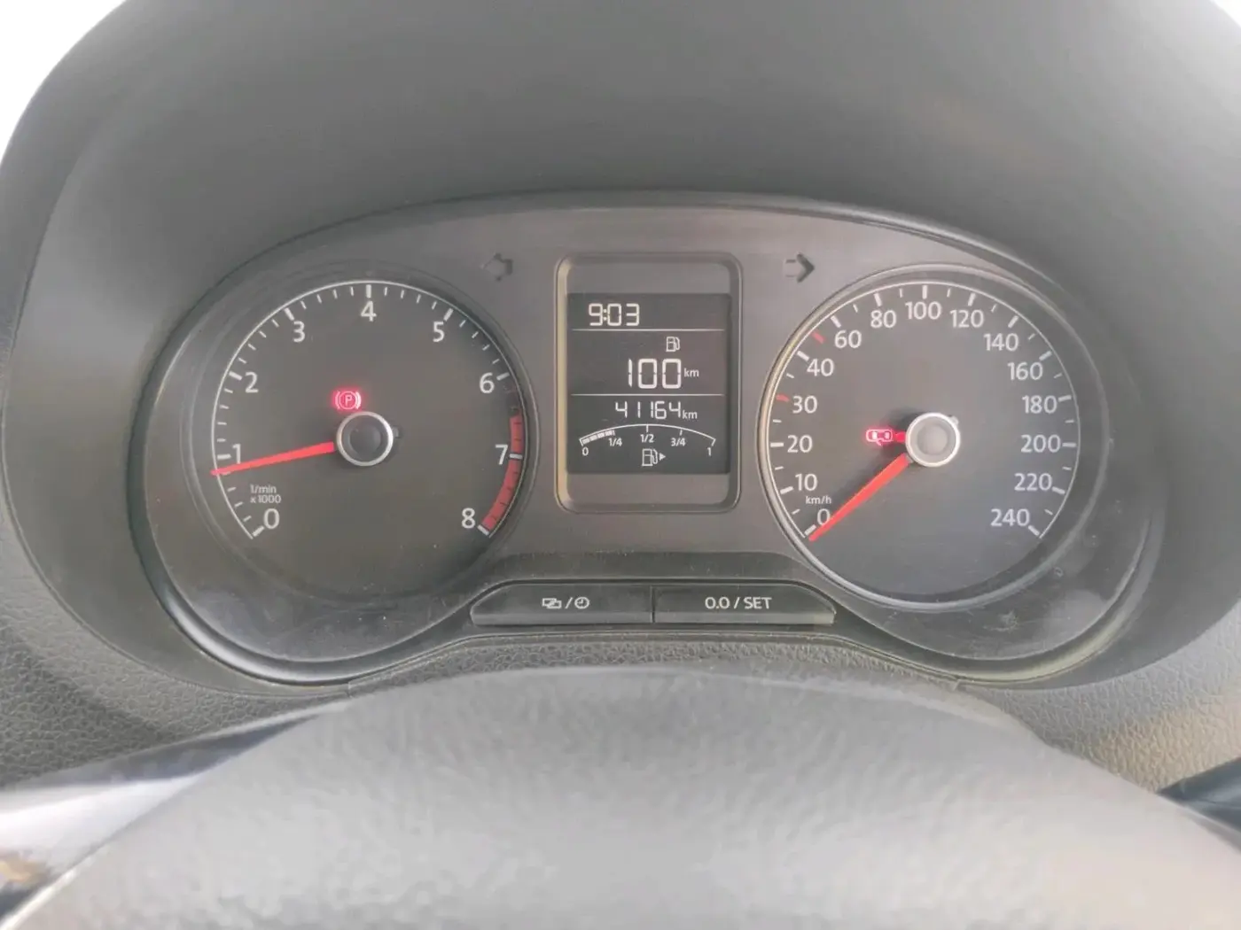 2016 Volkswagen Ameo HIGHLINE1.2L, Petrol, Manual, 41,250 km, interior